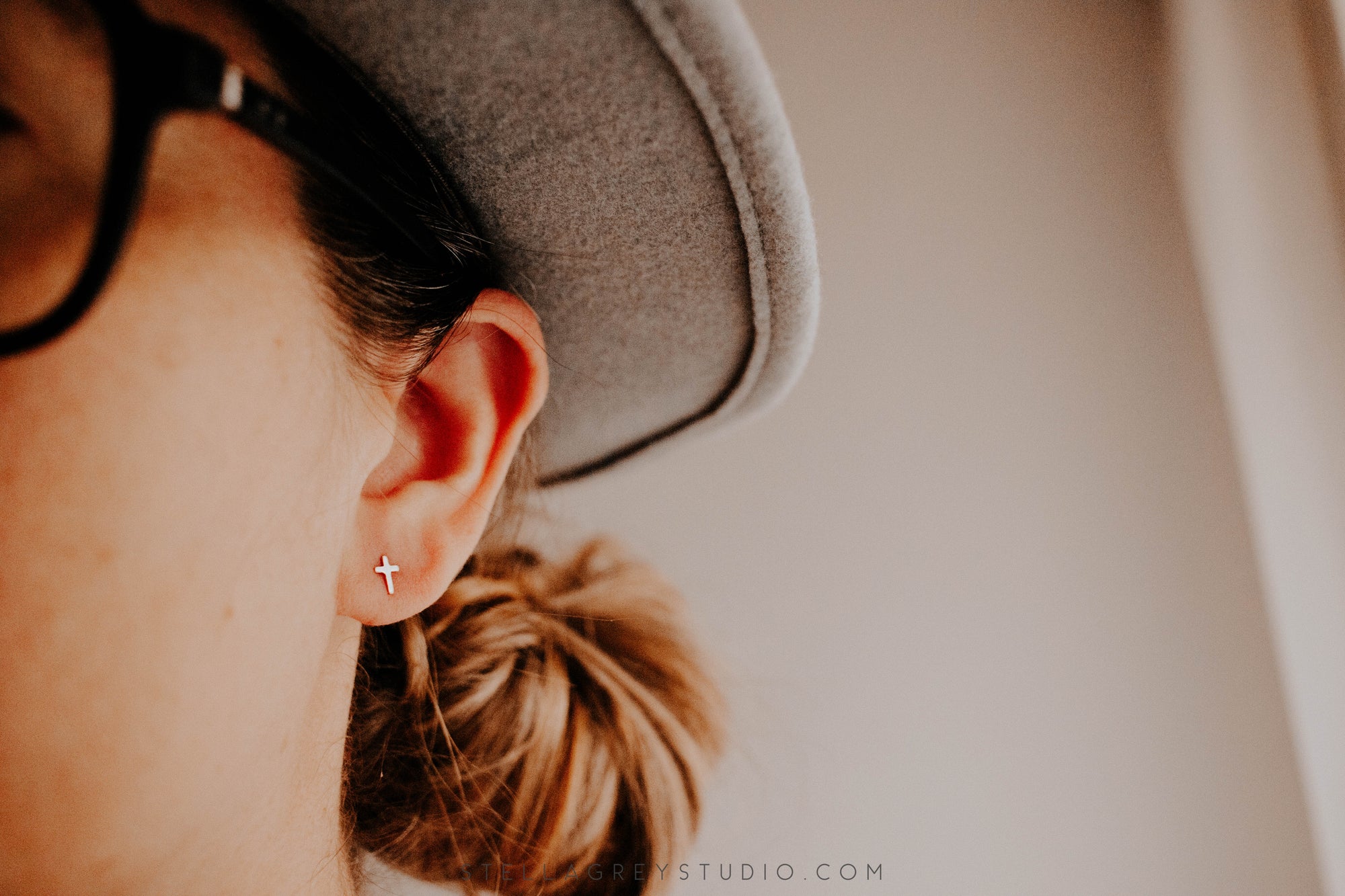solid 14k gold bar earrings