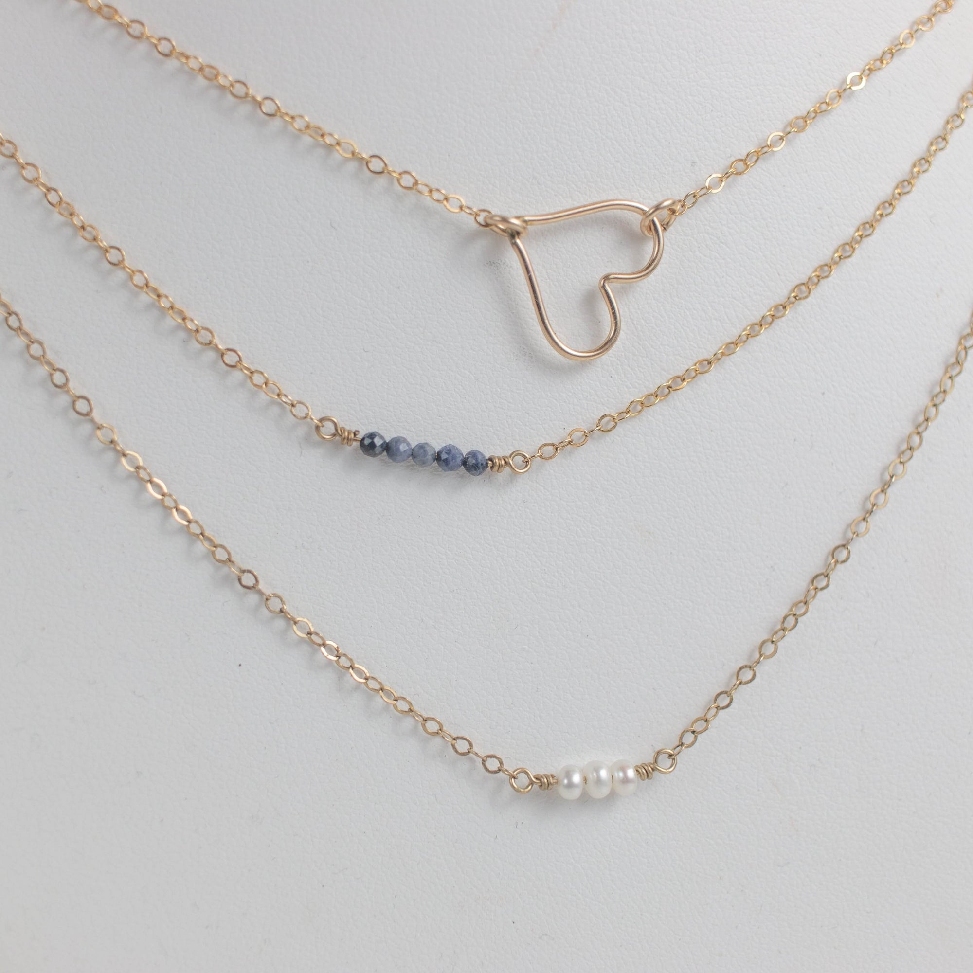 adalene dainty gold and sapphire necklace