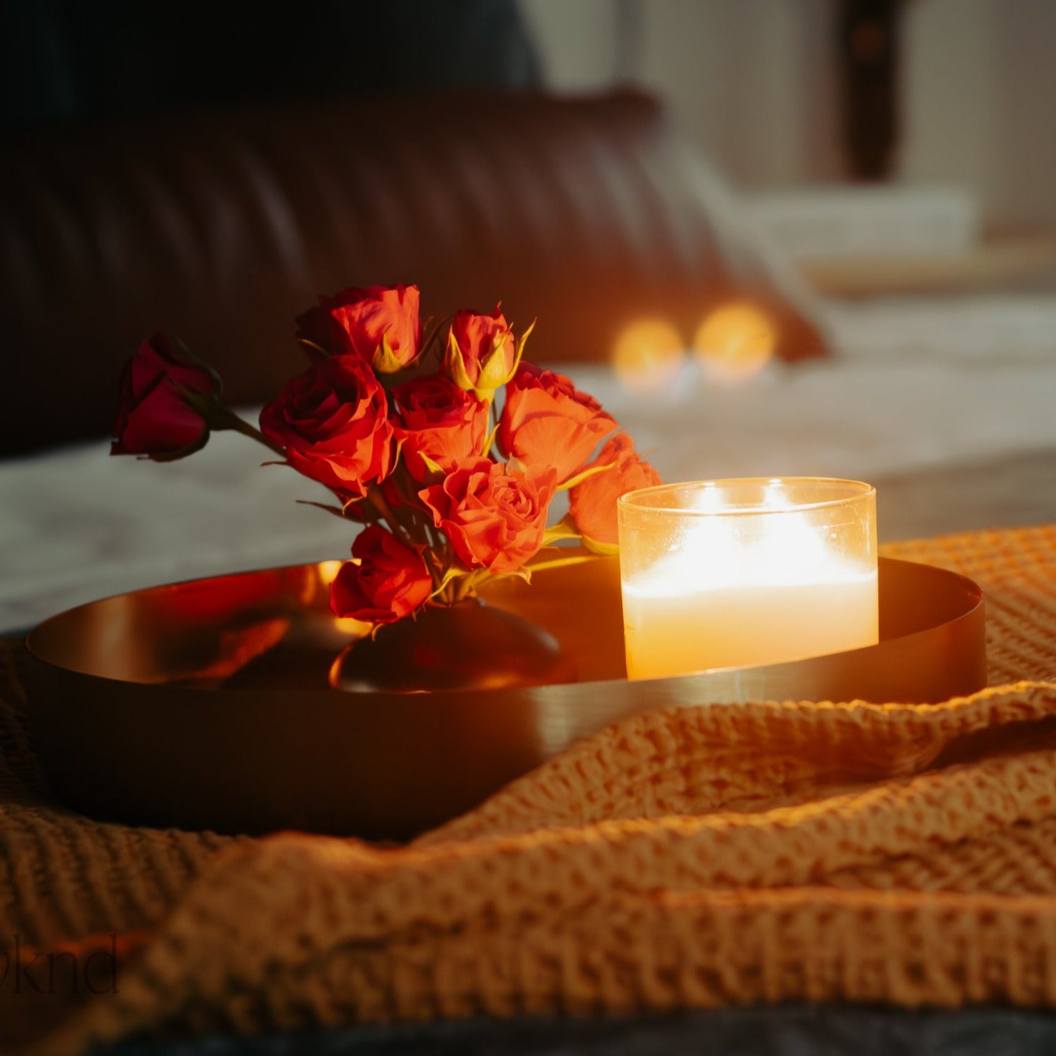 Pollinated Candle