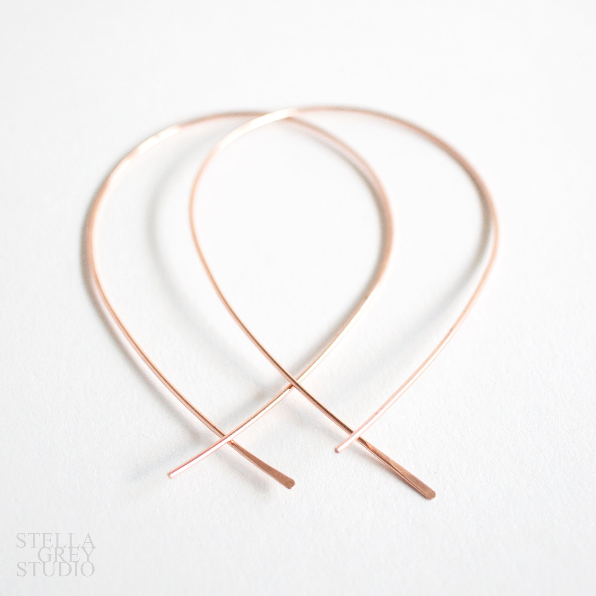 gold pisces earrings