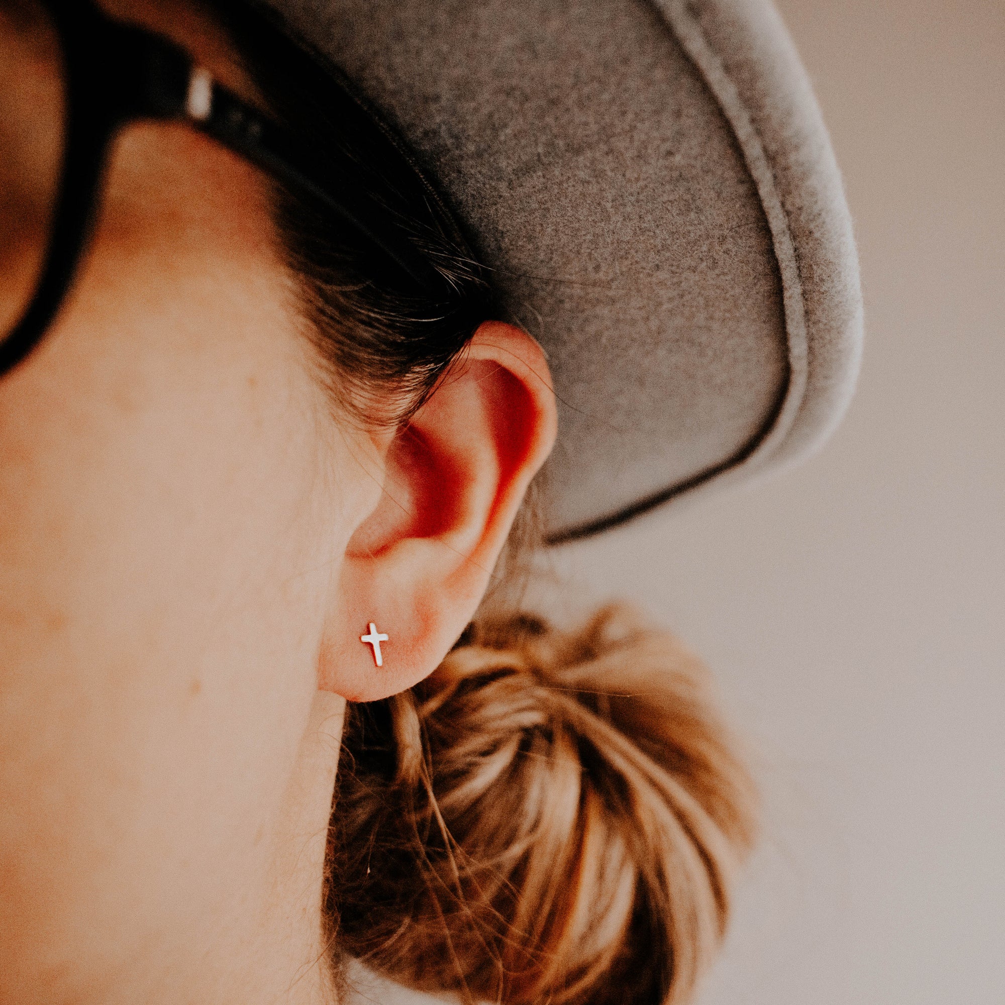 tiny gold cross earrings