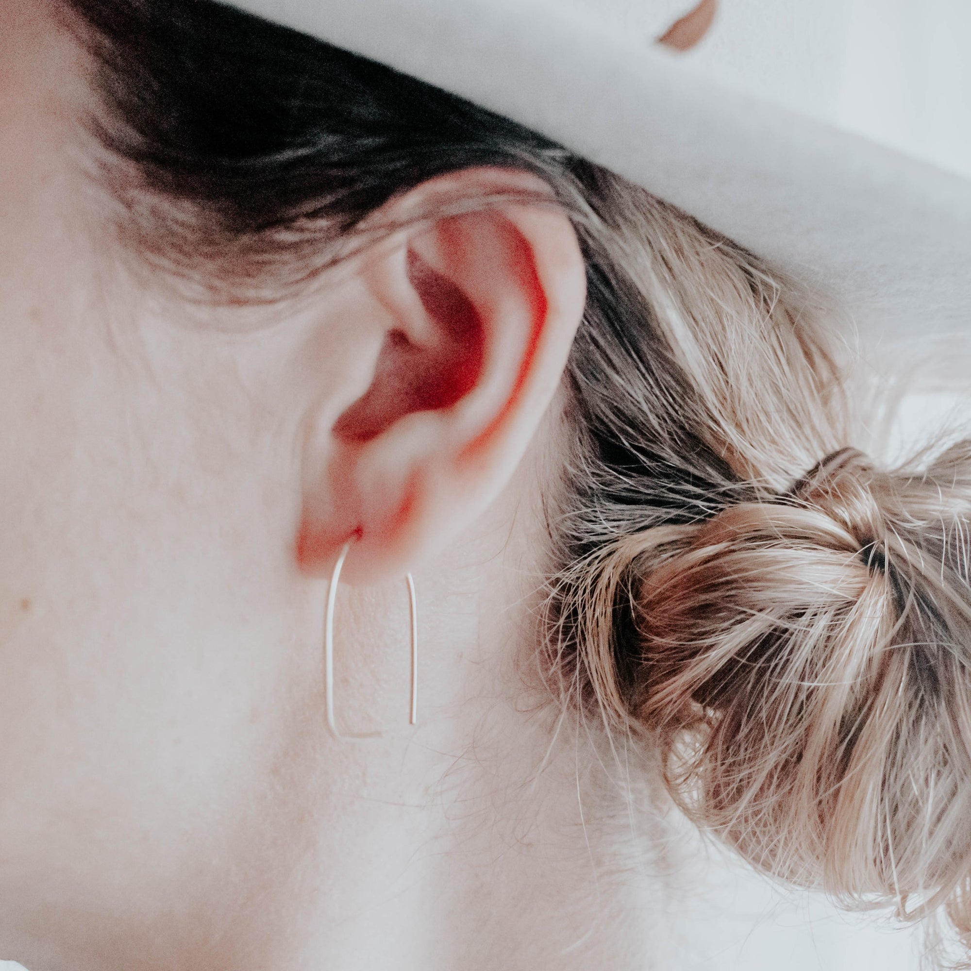 Stella grey gold archway earrings