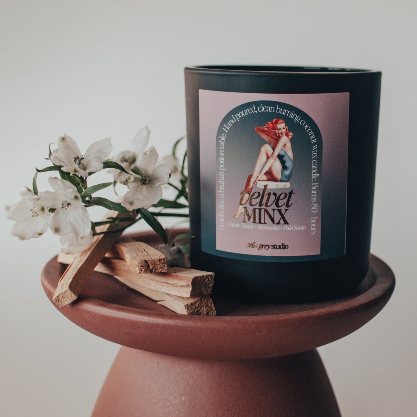 velvet minx coconut wax luxury candle