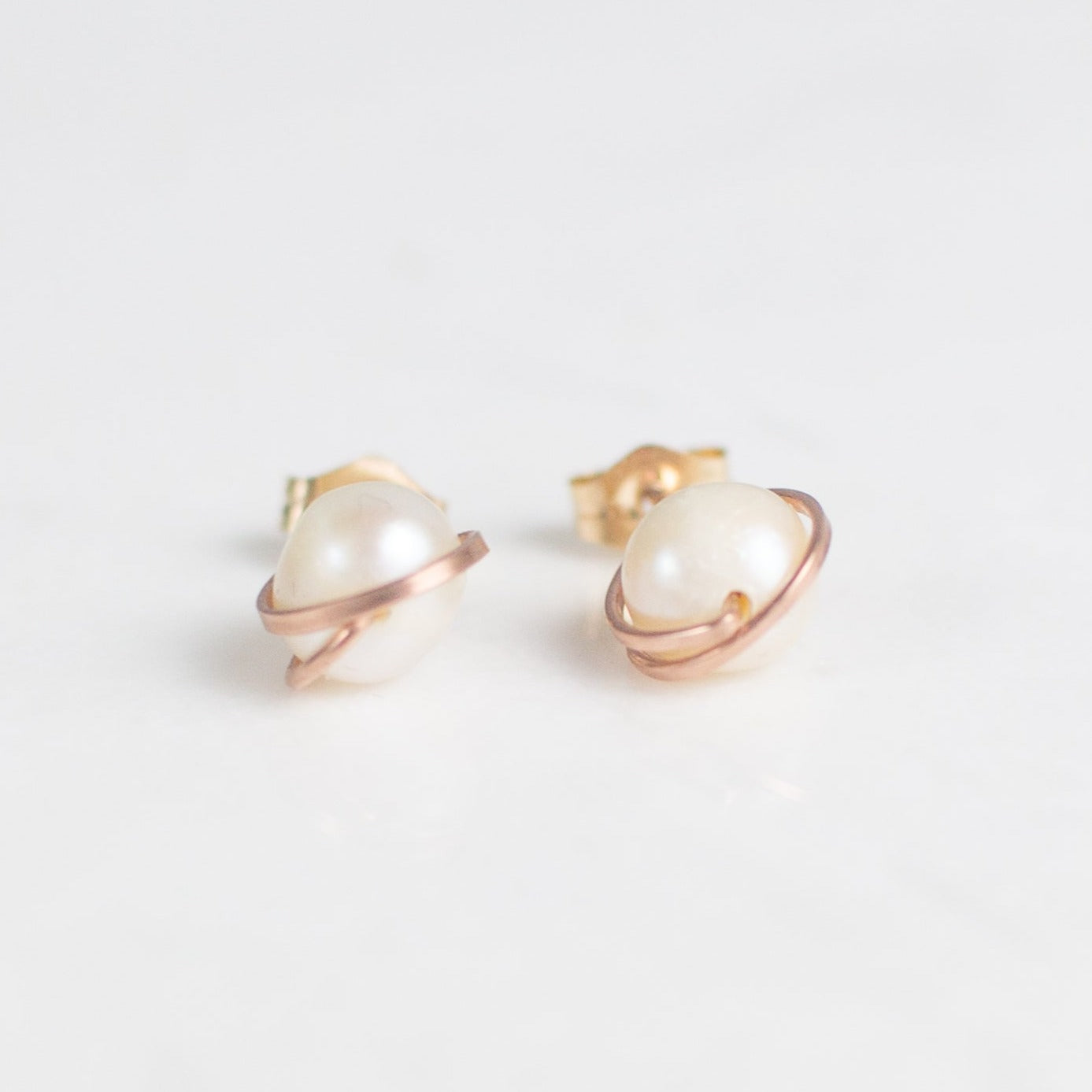 stella grey pearl earrings