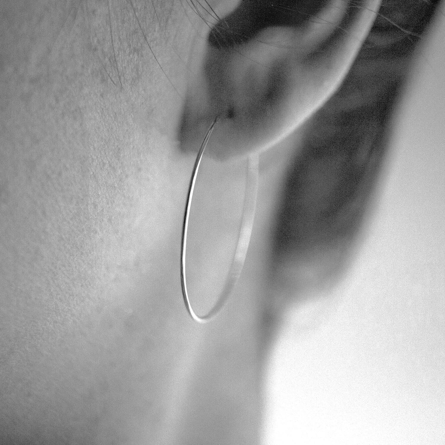 Classic Gold Hoop Earrings - Small - Good Wknd