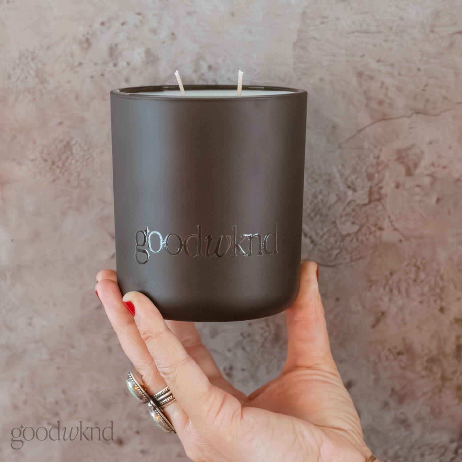 do-not-disturb-hotel-candle