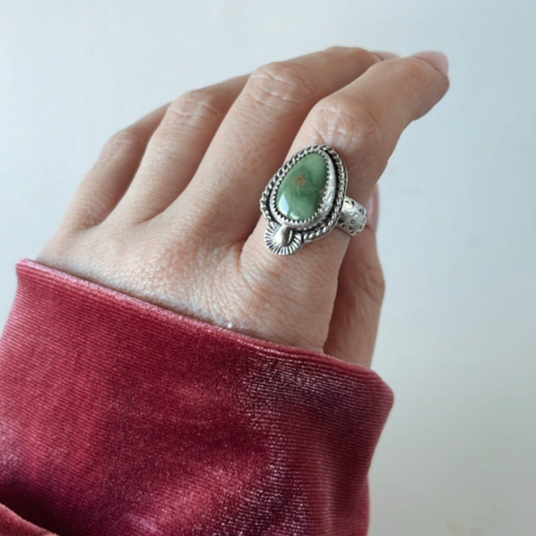 Emerald Valley Turquoise Ring - Size 6.75 - Desert Sky - Good Wknd