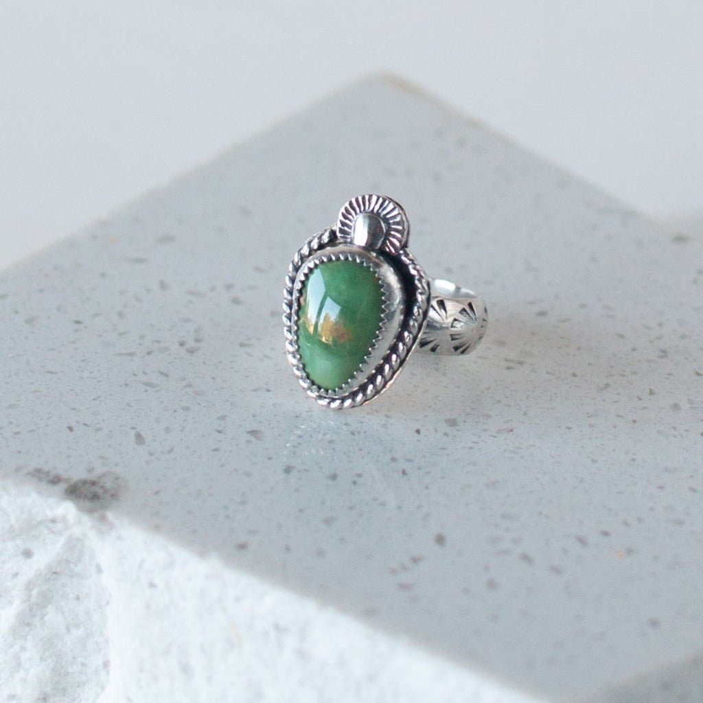 Emerald Valley Turquoise Ring - Size 6.75 - Desert Sky - Good Wknd