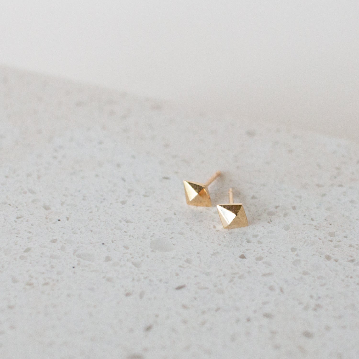 Penelope Diamond-Shaped Solid Gold Stud Earring - Good Wknd