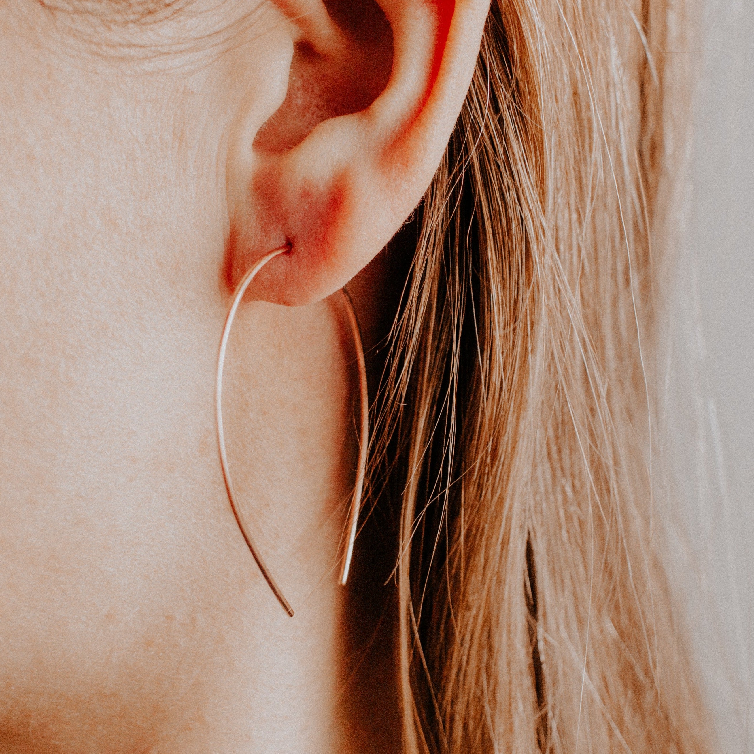 Saffron Arching Hoop Earrings