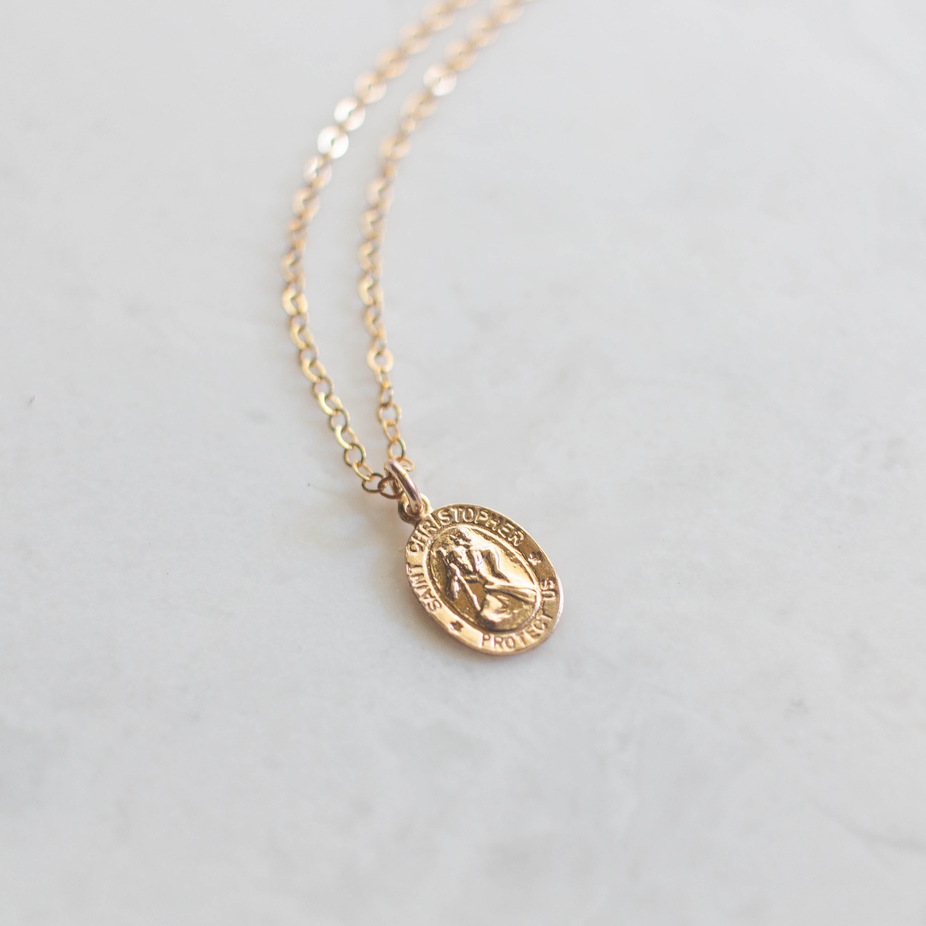 18ct Yellow Gold St Christopher Pendant | Buy Online | Free and Fast UK  Insured Delivery