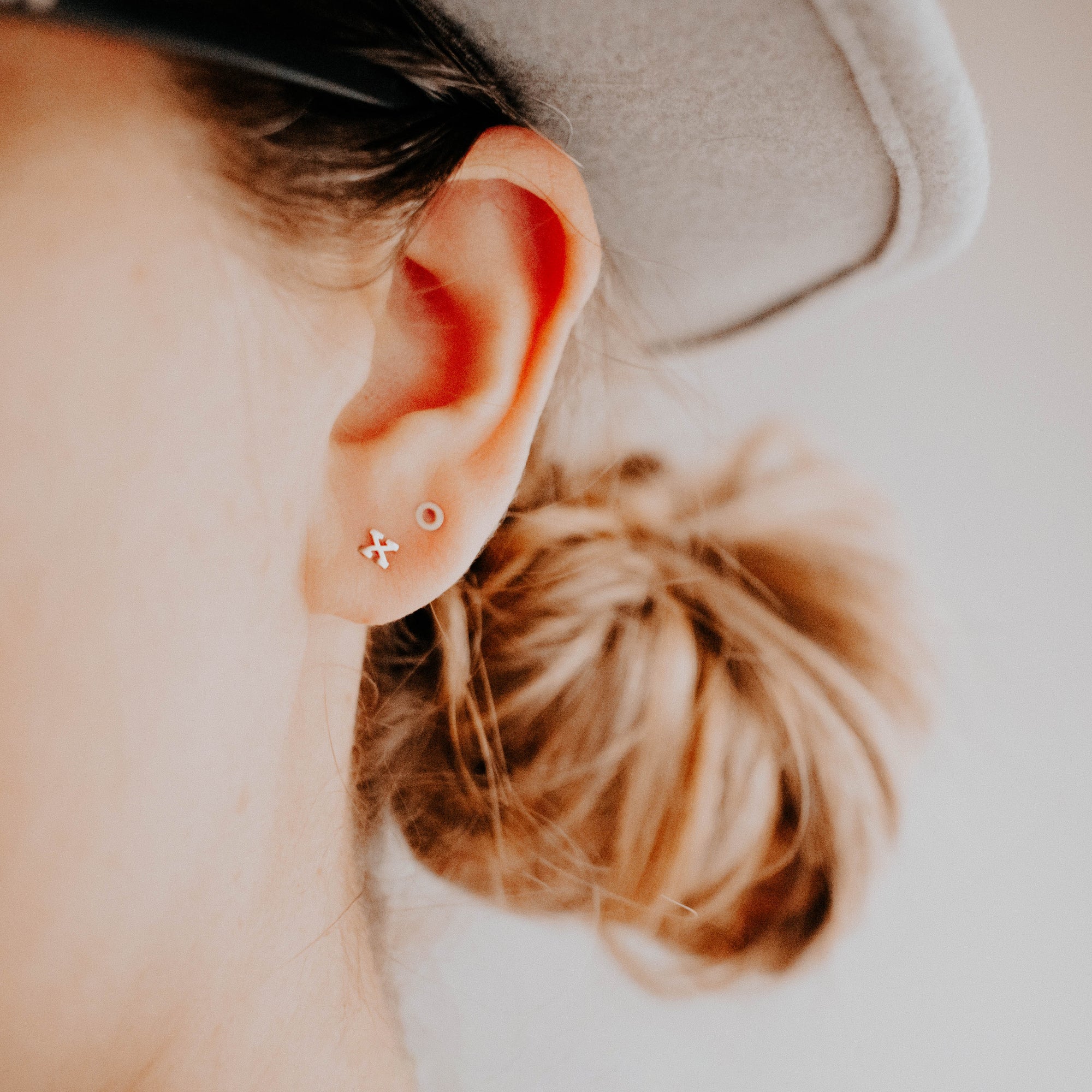 XO solid gold earrings