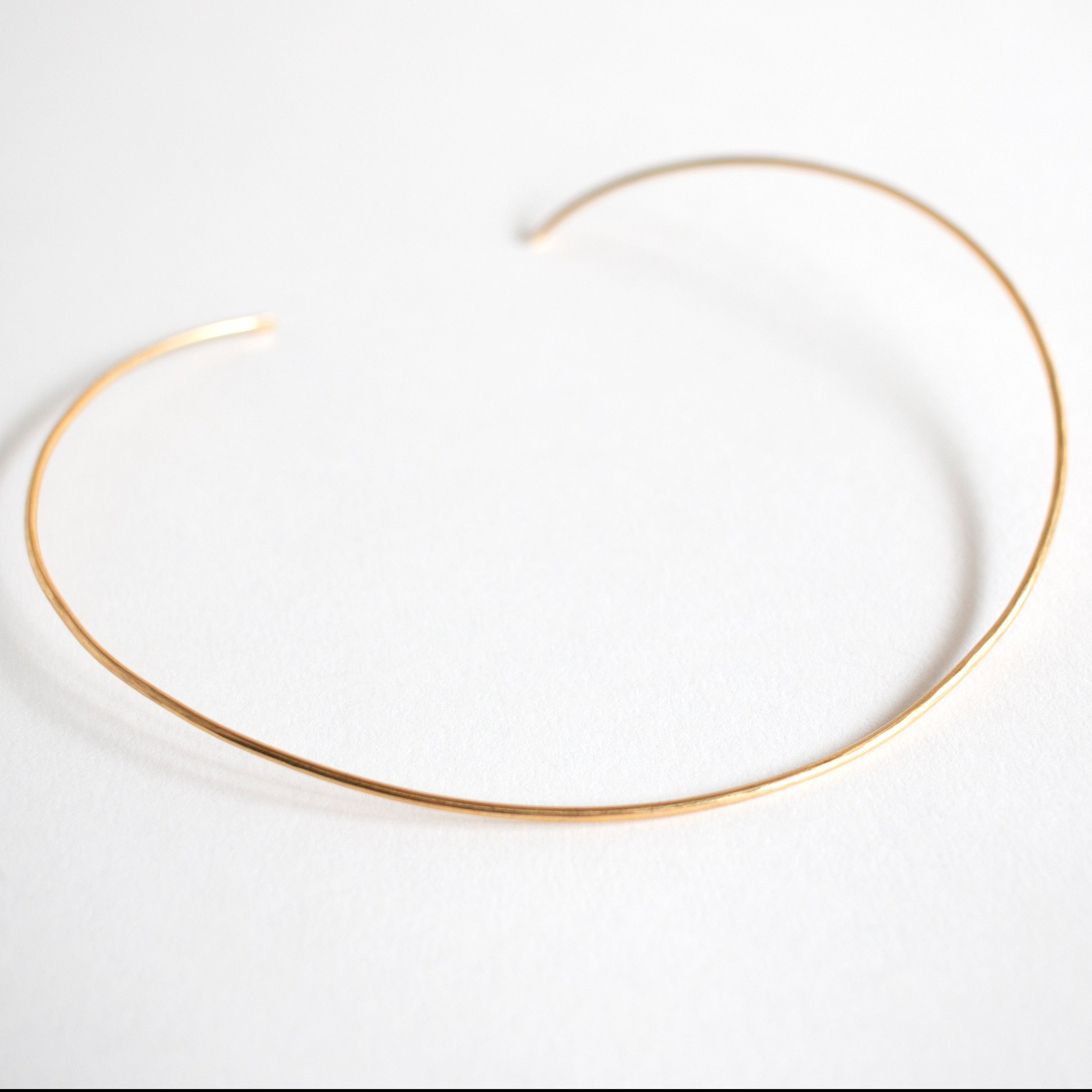 Delicate gold necklace, brass necklace, brass collar necklace, gold choker, delicate choker, boho jewelry, minimalist jewelry, gold necklace, romantic gift, bridesmaid jewelry, bridesmaid necklace, simple necklace, everyday jewelry, gold jewelry