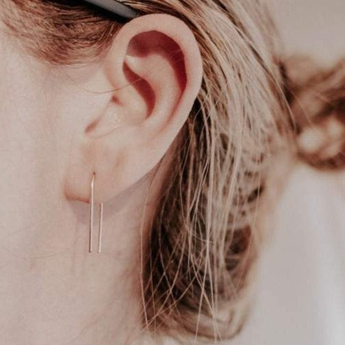 Ireland gold staple earrings