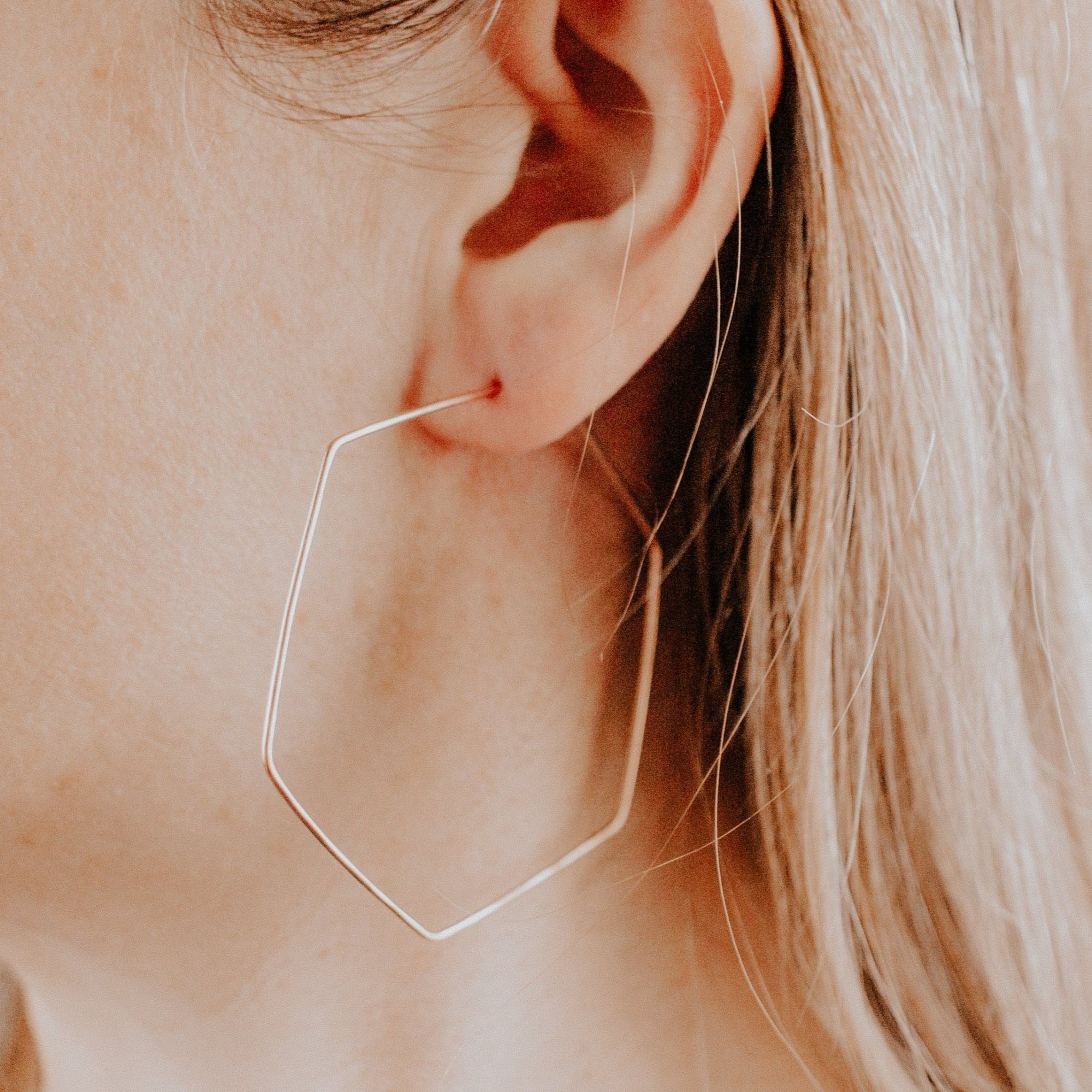 Mia Hexagon Hoops - Good Wknd